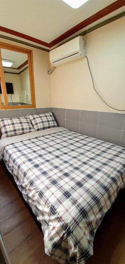 New Sun Guesthouse Myeongdong Séoul Extérieur photo