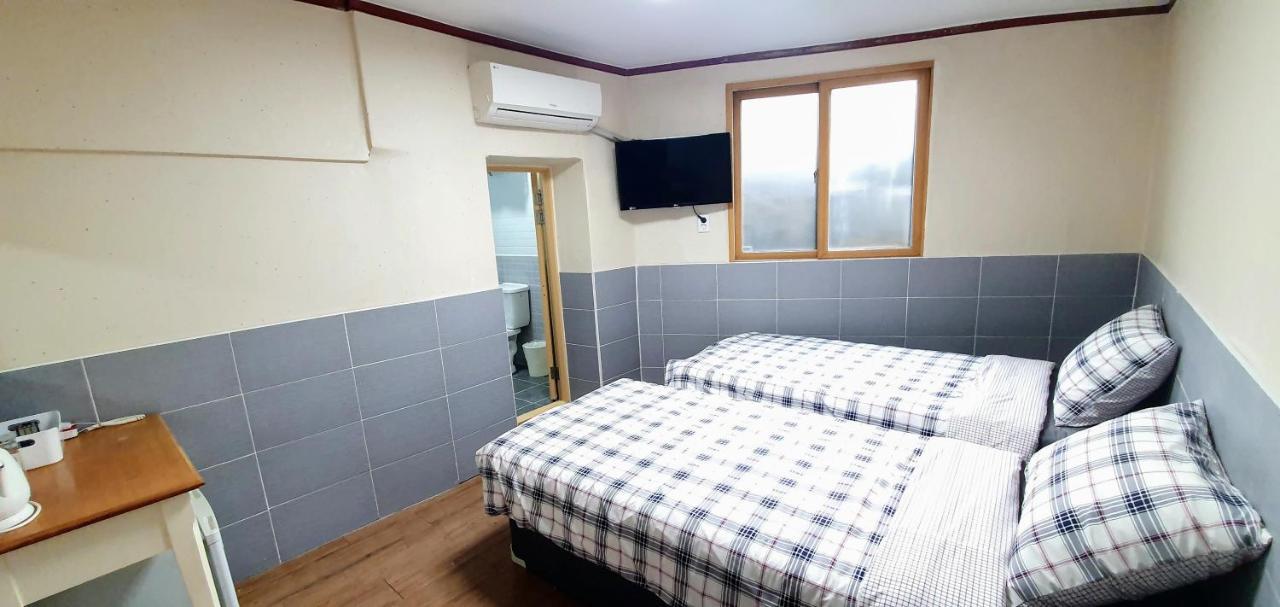 New Sun Guesthouse Myeongdong Séoul Extérieur photo