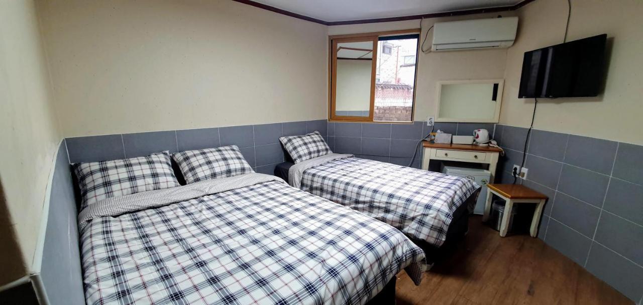 New Sun Guesthouse Myeongdong Séoul Extérieur photo